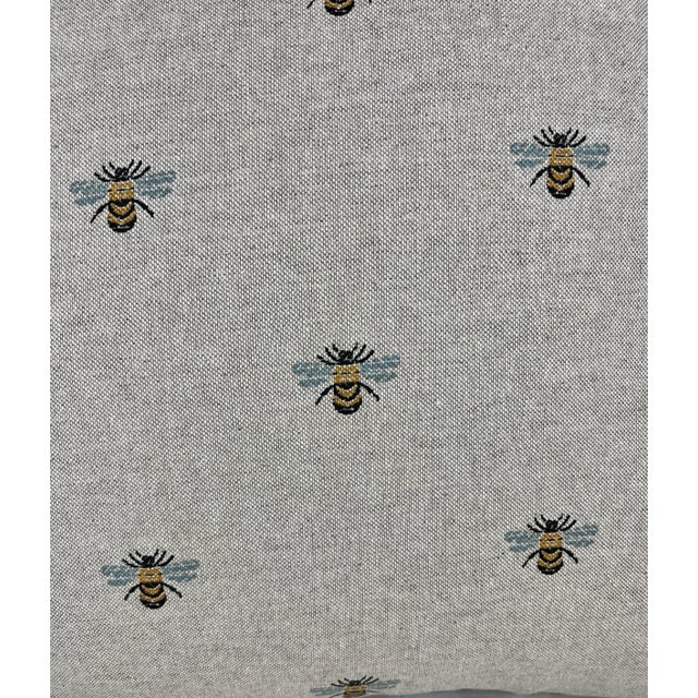 20" Square Decorative Throw Pillow Featuring a Pattern Made Up of Stately Bees in Flight - Made in the U K For Sale In Dallas - Image 6 of 11