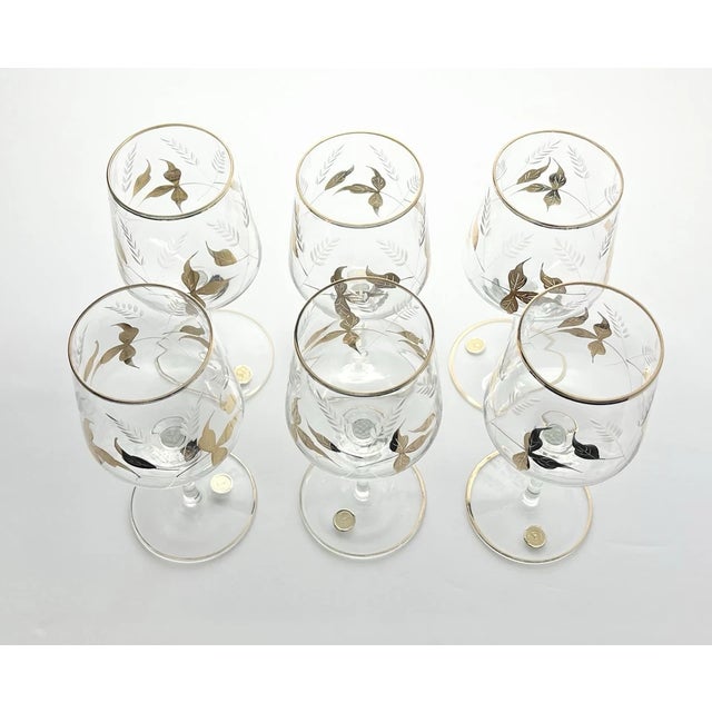 Mid-Century Modern 1960s Vintage Mid-Century 6 Gold Leaf & Etched Wheat Wine Glasses For Sale - Image 3 of 7