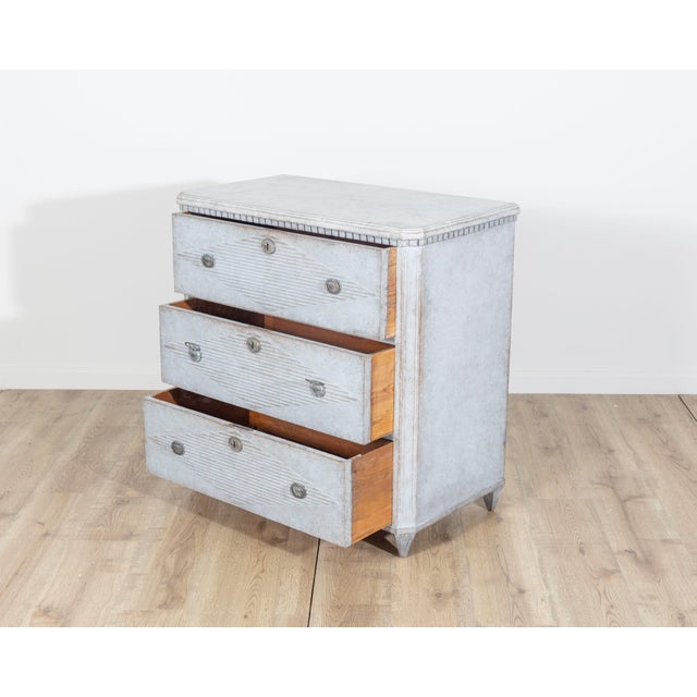 19th Century Swedish Gustavian Style Chest of Drawers Circa 1870 For Sale In Atlanta - Image 6 of 9