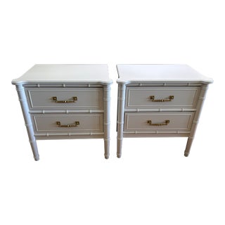 1970s Henry Link Bali Hai Chinoiserie Faux Bamboo High Gloss White Nightstands - a Pair For Sale