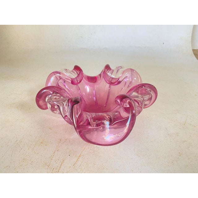 Vide Poche or Ashtray in Pink Murano Glass, Venice, Italy, 1970s For Sale - Image 3 of 16