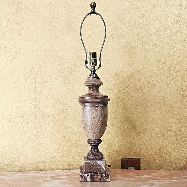 Neoclassical Vintage Alabaster Urn Table Lamp in Neoclassical Style – 28” For Sale - Image 3 of 18