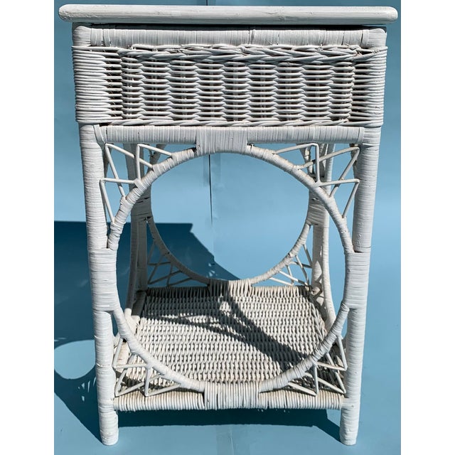 Mid 20th Century 1970s White Wicker Side Table For Sale - Image 5 of 11