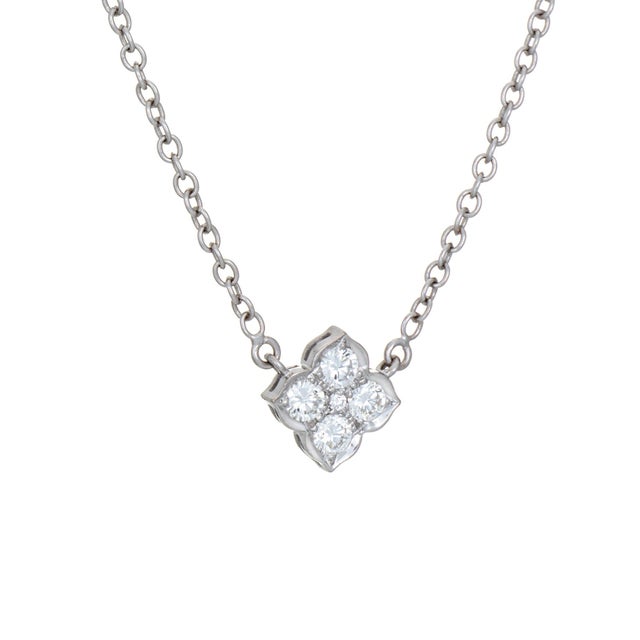 Pre-owned Cartier Hindi diamond necklace crafted in 18k white gold. Four larger diamonds are estimated at 0.12 carats each...