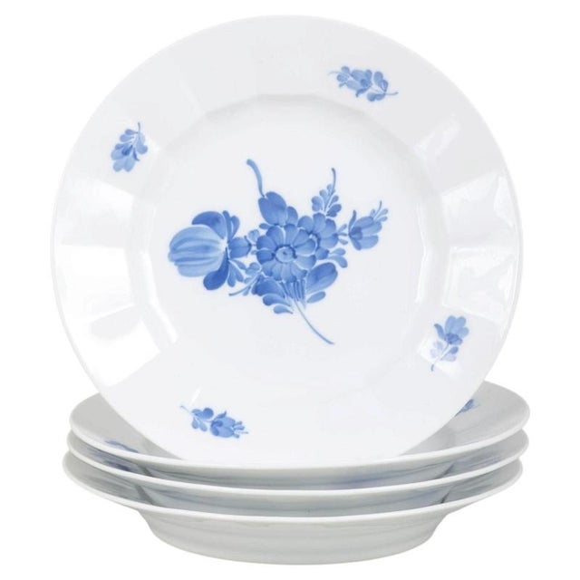 1990s Porcelain Dinner Plates from Royal Copenhagen, 1990s, Set of 4 For Sale - Image 5 of 5