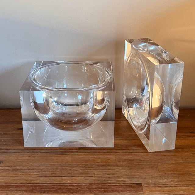 Italian Vintage Italian Lucite Sphere in Cube Ice Bucket Attributed to Alessandro Albrizzi For Sale - Image 3 of 3