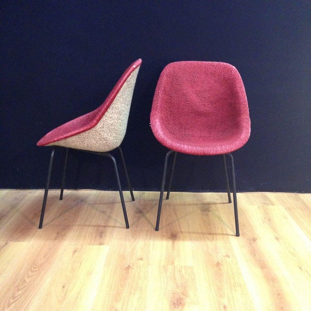 Mid-Century Modern Set of Pink Chairs by Genevieve Dangles-Christian Defrance for Burov, 1950s, Set of 2 For Sale - Image 3 of 10
