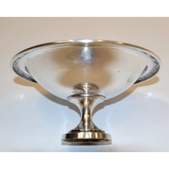 1950s 1950s Victorian Oneida Silver Plated Footed Serving Bowl 2 Community Plate Spoons, Usa- 3 Pieces For Sale - Image 5 of 13