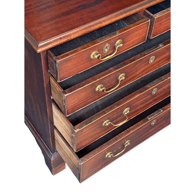 Georgian Small Chest of Drawers of Mahogany on Bracket Feet For Sale - Image 12 of 14