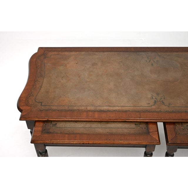 Antique Mahogany Leather Top Nesting Coffee Table, 1930, Set of 3 For Sale - Image 9 of 11