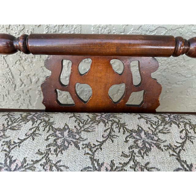 Early/Mid 20th Century Wood Vanity Boudoir Bench/Chair For Sale In Orlando - Image 6 of 9