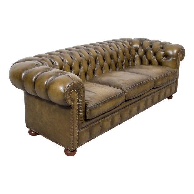 Vintage 1960s English Chesterfield Sofa in Olive Green Leather For Sale