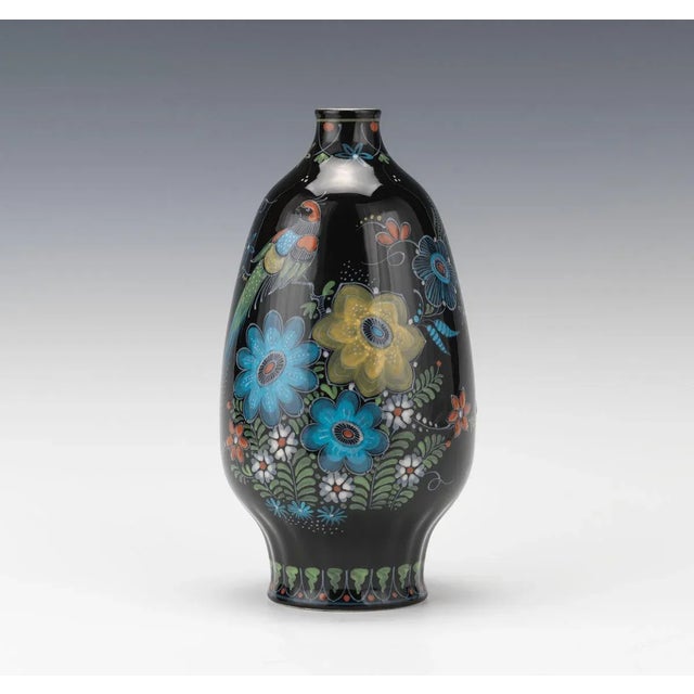 1976 De Porceleyne Fles Delft Cabinet Vase For Sale - Image 4 of 4