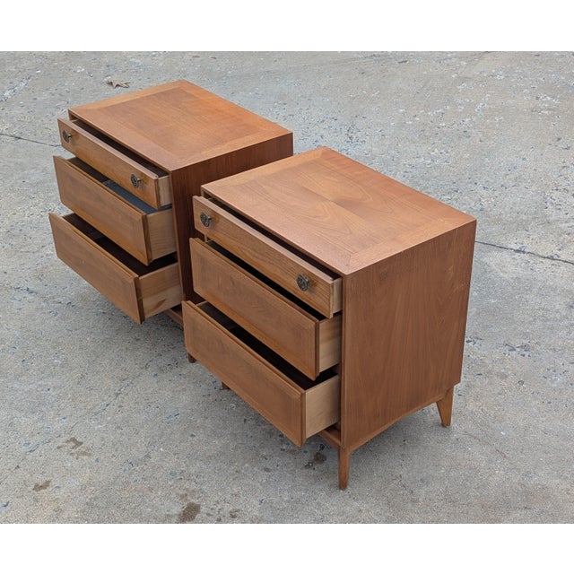 Vintage Walnut Nightstand by Red Lion Circa 1960s - A Pair For Sale - Image 9 of 16