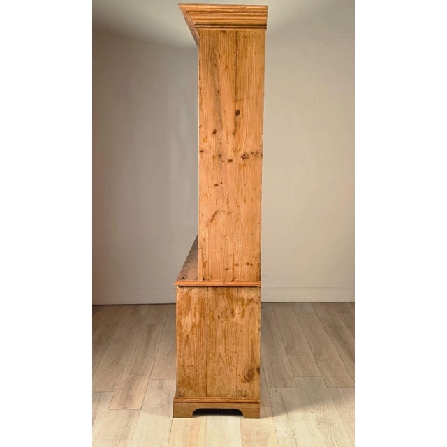 Early 19th Century Antique English Pine Breakfront Bookcase For Sale - Image 5 of 7