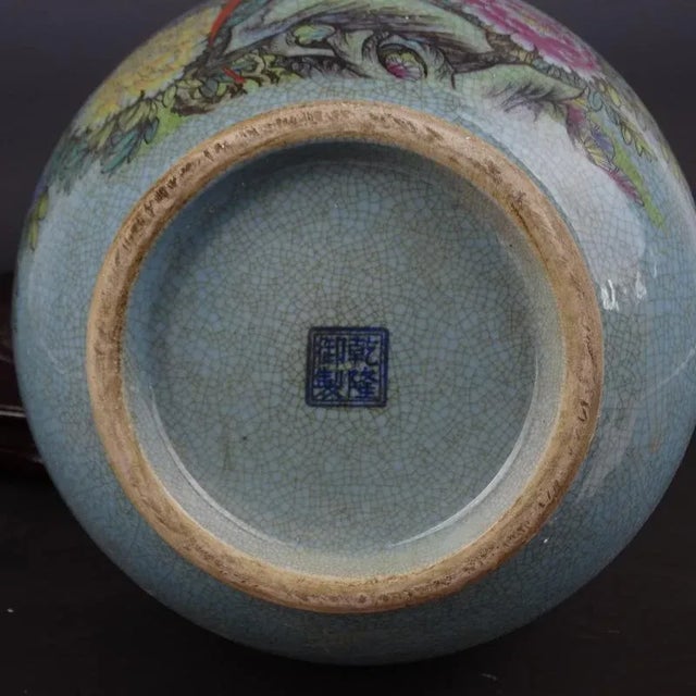 Peach Chinese Vintage Porcelain Vase Qing Dynasty Qianlong Marked Crackle Glaze Famille Verte Porcelain Vase Hand Painted Longevity Peach Pattern For Sale - Image 8 of 8