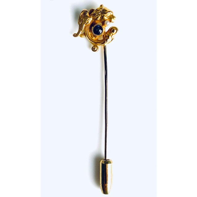 1960s 14k Yellow Gold Intricately Coiled Fish Brooch With Sapphire in His Mouth For Sale - Image 4 of 8