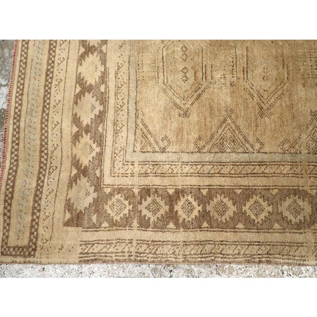 Textile Galerie Shabab Collection Mid-20th Century Handmade Turkish Oushak Throw Rug For Sale - Image 7 of 10