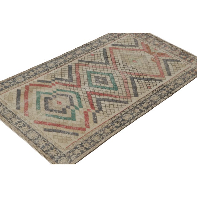 This vintage 3x6 runner is a new addition to Rug & Kilim’s commemorative Mid-Century Pasha Collection. This line is a...