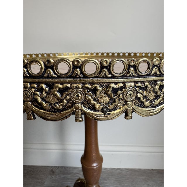 French Louis XV Style Pink Marble Gallery Topped Tripod Tables, 1920s, Set of 2 For Sale - Image 3 of 11
