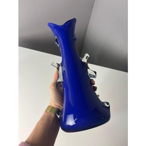 Shark Fin Vase in Blue Glass by HSG Tarnowiec For Sale - Image 5 of 11