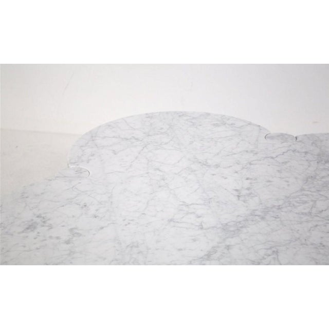 Mid-Century Modern White Carrara Marble Eros Quadrifoglio Coffee Table by Angelo Mangiarotti for Skipper, 1990s For Sale - Image 3 of 5