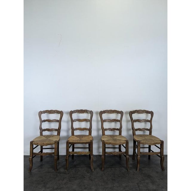 Louis XV Style Straw-Seated Chairs, Set of 4, in Very Good conditions.