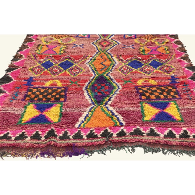 Berber Tribes of Morocco Vintage Boujad Moroccan Rug, 03'08 X 07'10 For Sale - Image 4 of 10