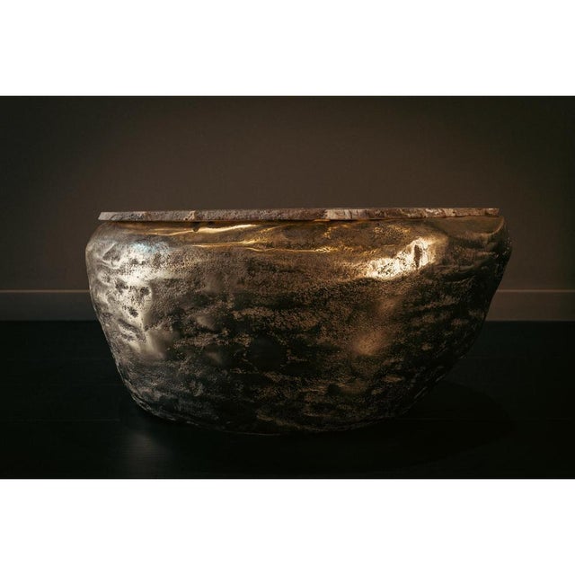 Brown Ernest Coffee Table in Agate Gemstone & Cast Brass by Alex Turco For Sale - Image 8 of 10