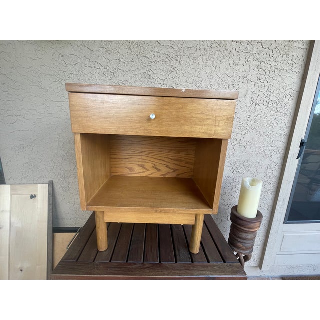 1960s Mid Century Pine Laminite Night Stand by Stanley Furniture For Sale - Image 5 of 8