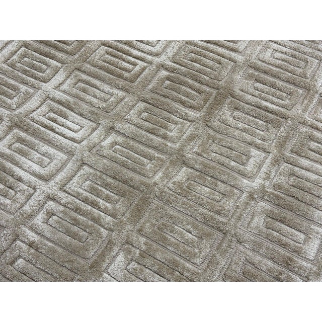 Rh Rajouri Silk & Wool Rug – 12' × 15' Wheat | Hand-Knotted Silk & Wool | Nepalese Artisan Construction For Sale - Image 11 of 18