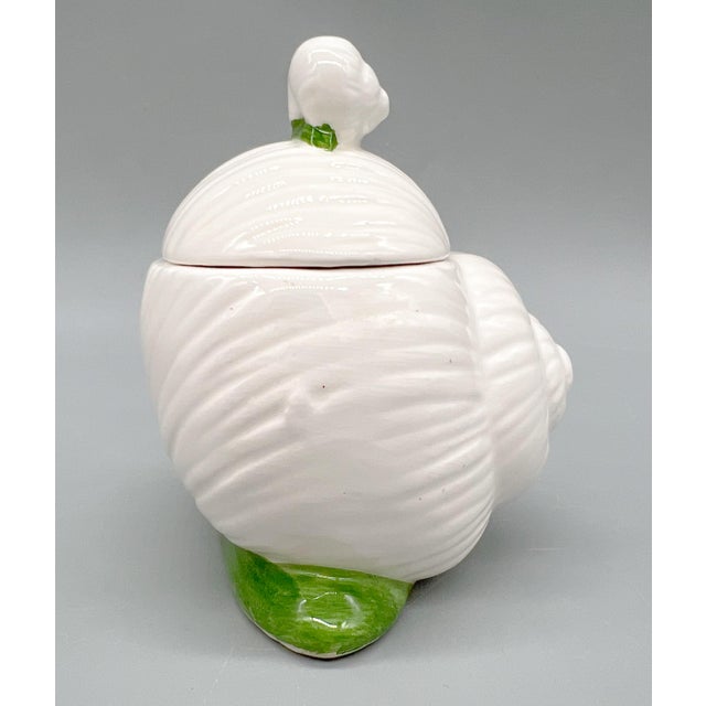 Ceramic 1970's Fitz and Floyd Ceramic Snail Trinket Dish – Lidded Jar With Green and White Glaze For Sale - Image 7 of 10
