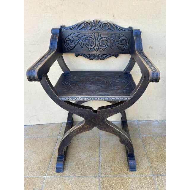 Spanish Renaissance Revival Carved Savonarola Chairs, 1920, Set of 2 For Sale - Image 4 of 11