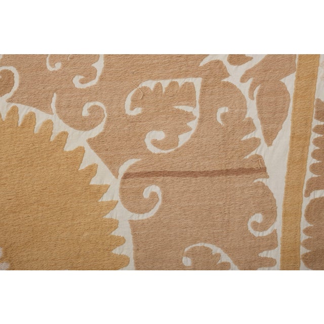 1960s Hand Embroidery Uzbek Suzani Wall Hanging For Sale - Image 5 of 10