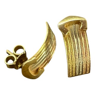 18k Yellow Gold Ribbed Tricolor Earrings - 2 Pieces For Sale