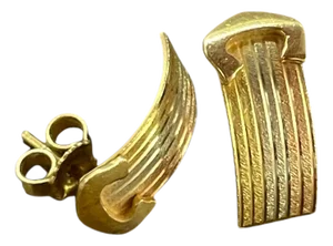 18k Yellow Gold Ribbed Tricolor Earrings - 2 Pieces
