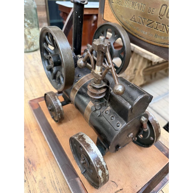 Brown Vintage Demonstration Steam Engine For Sale - Image 8 of 10