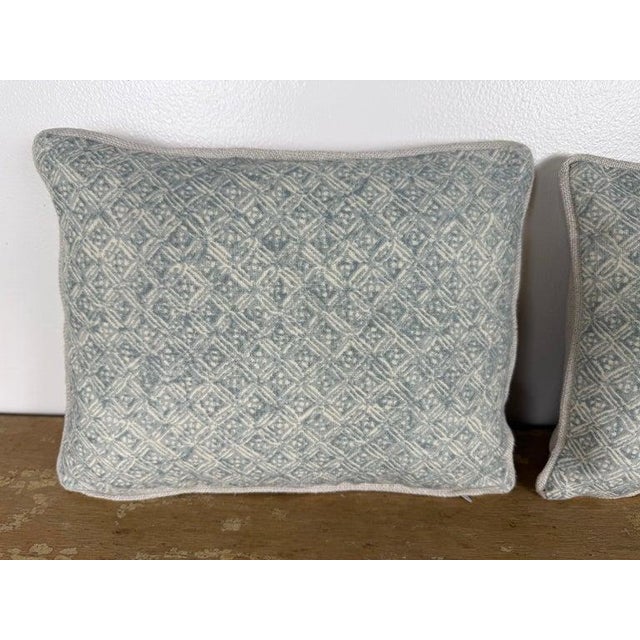 Traditional Petite Pair of Printed Linen Pillows With Belgian Linen Backs For Sale - Image 3 of 7