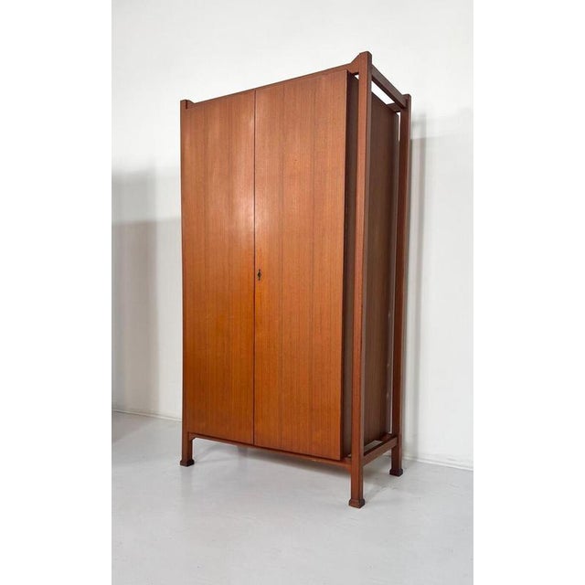 1960s Mid-Century Wardrobes, Italy, 1960s, Set of 2 For Sale - Image 5 of 7