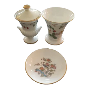1960s Wedgwood Bone China 3 Piece Vanity Set, Made in England