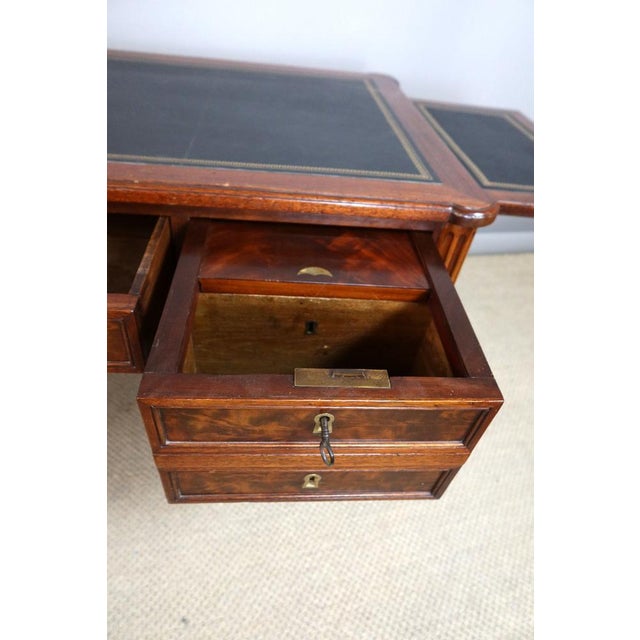 Louis XVI Desk in Mahogany For Sale - Image 10 of 15