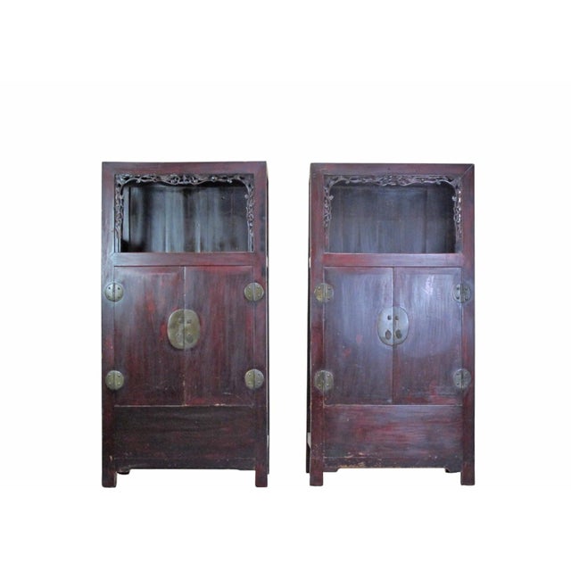 Chinese Antique Open-Shelf Elm Display Cabinet For Sale - Image 3 of 18