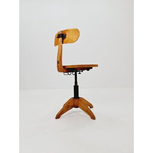 Brown Bauhaus Swivel Office Chair in Wood by Stoll, 1930s For Sale - Image 8 of 11