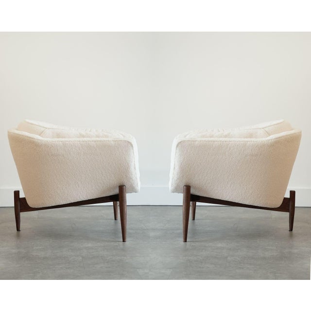 Set of MCM Walnut Tripod Lounge Chairs in Wool, C. 1950s For Sale - Image 4 of 8