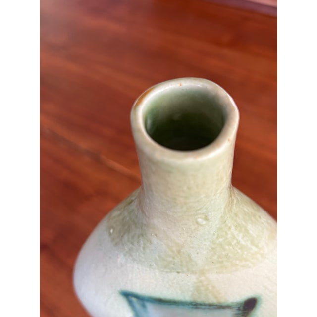 Green Rare Design Midcentury Pirjo Nylander Studio Ceramic Vase — Scandinavian Modern Sculptural Form For Sale - Image 8 of 12