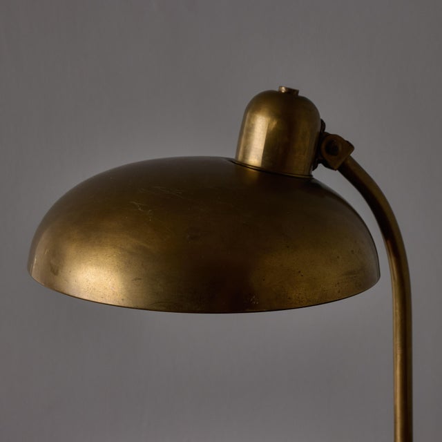 1940s Giovanni Michelucci Patinated Brass Ministerial Desk Lamp for Lariolux For Sale - Image 16 of 17