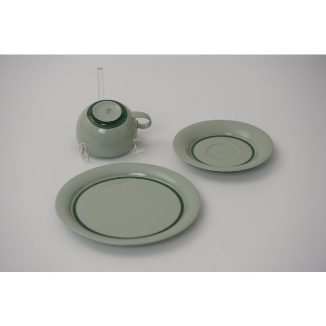 Shape 680 Selecta Decor S-117 in Celadon Green Tea Service by Ernst August Sundermann for Fürstenberg, 1970s, Set of 45 For Sale - Image 16 of 18