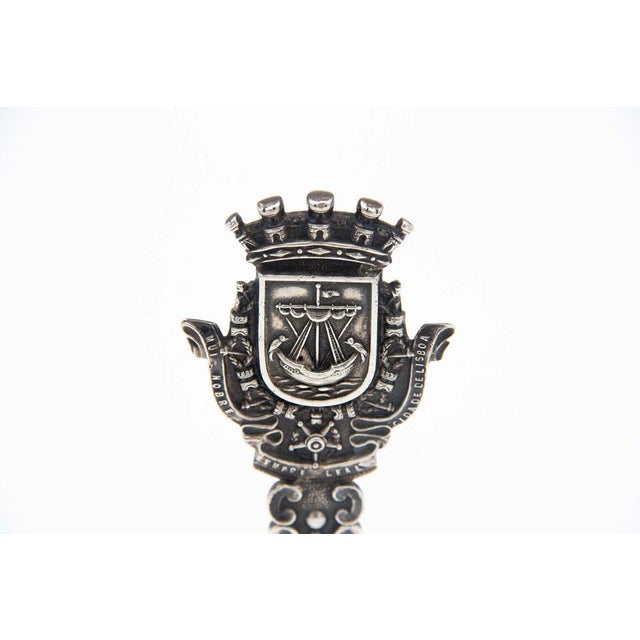 Silver Seal with Reliefs of the Lisbon Coat of Arms, in Good conditions. Designed 1920 to 1949