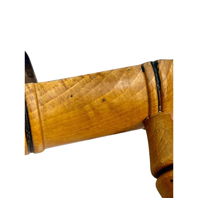 Antique French Provincial Faux Bamboo Wall Rack – 5 Peg Wooden Coat & Hat Hook For Sale - Image 9 of 14