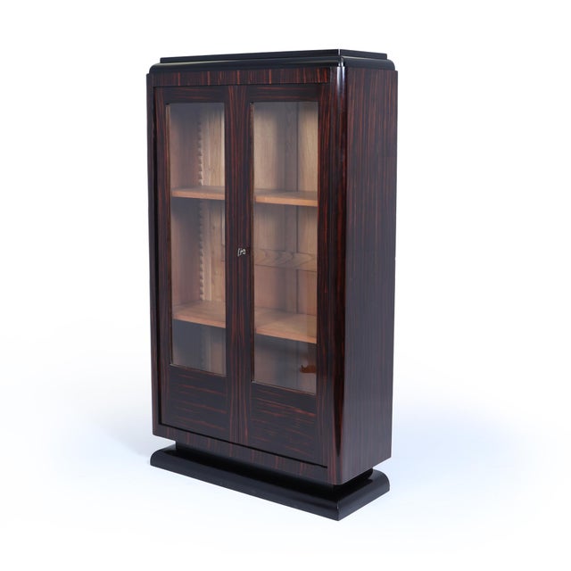 Art Deco French Macassar Ebony Display Cabinet, 1925 For Sale - Image 17 of 17